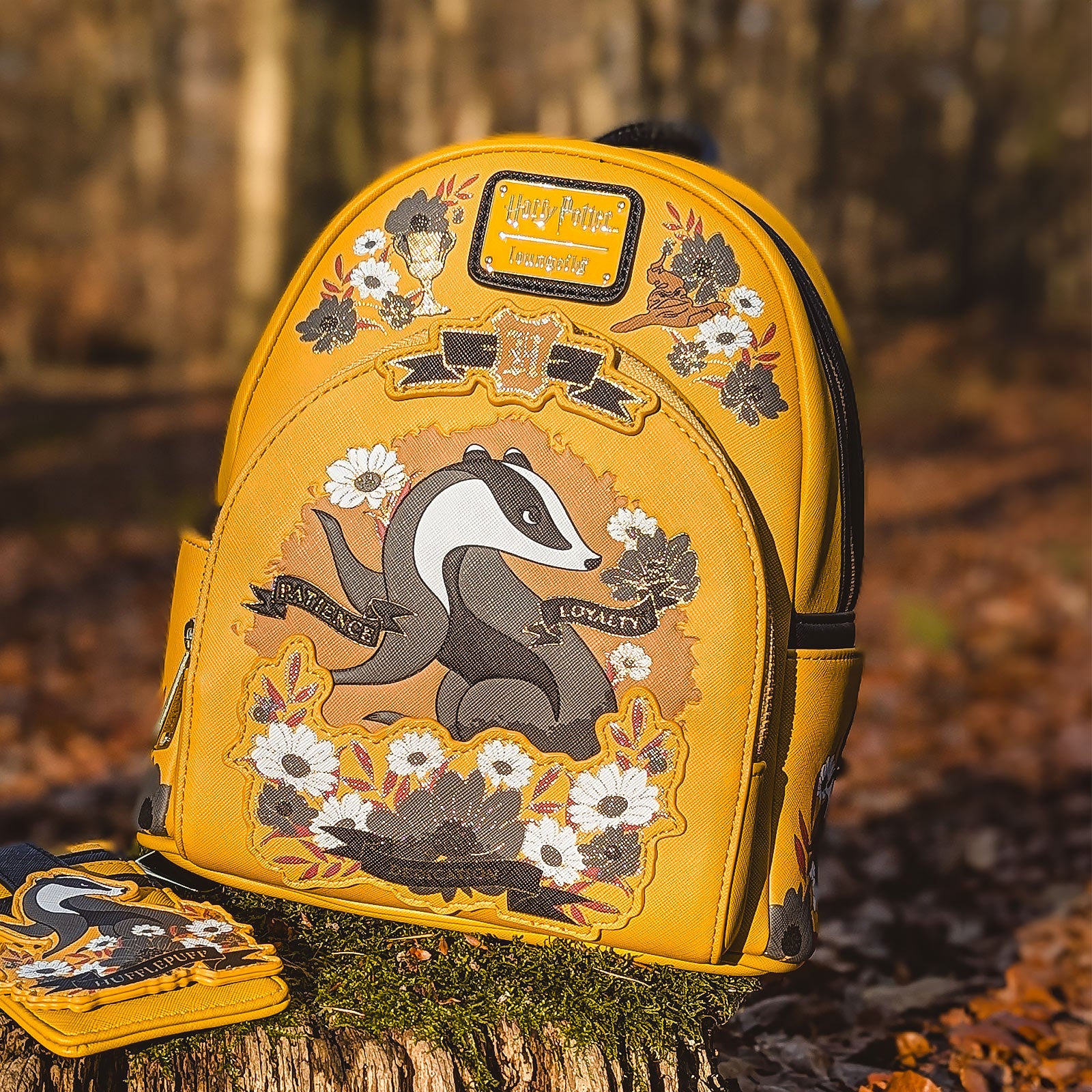 Produktbild Harry Potter - Hufflepuff Tattoo Mini Ryggsäck
