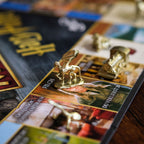 Produktbild Harry Potter - Ett magiskt äventyr i Hogwarts Monopoly