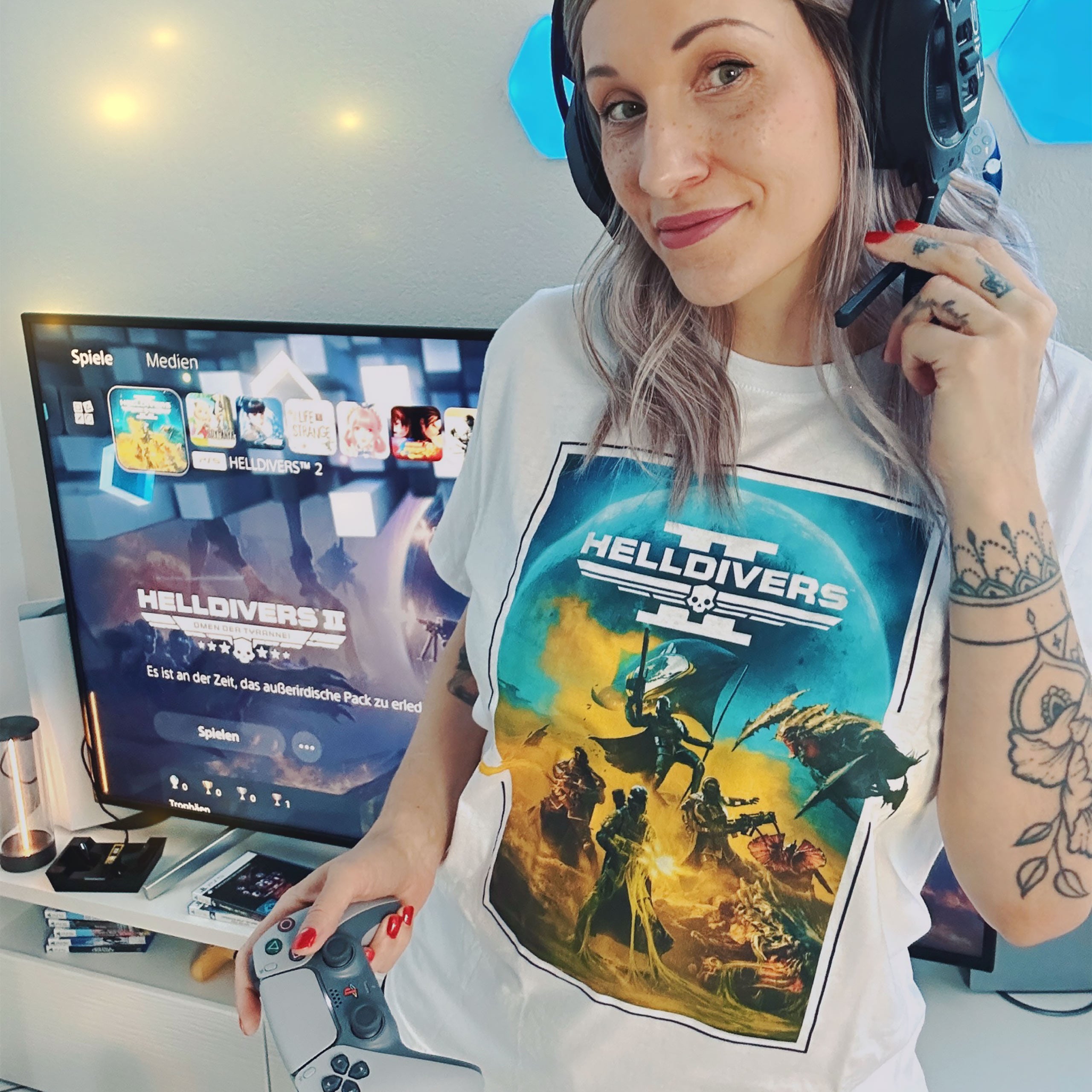 Produktbild Helldivers 2 - Nyckelkonst T-shirt vit