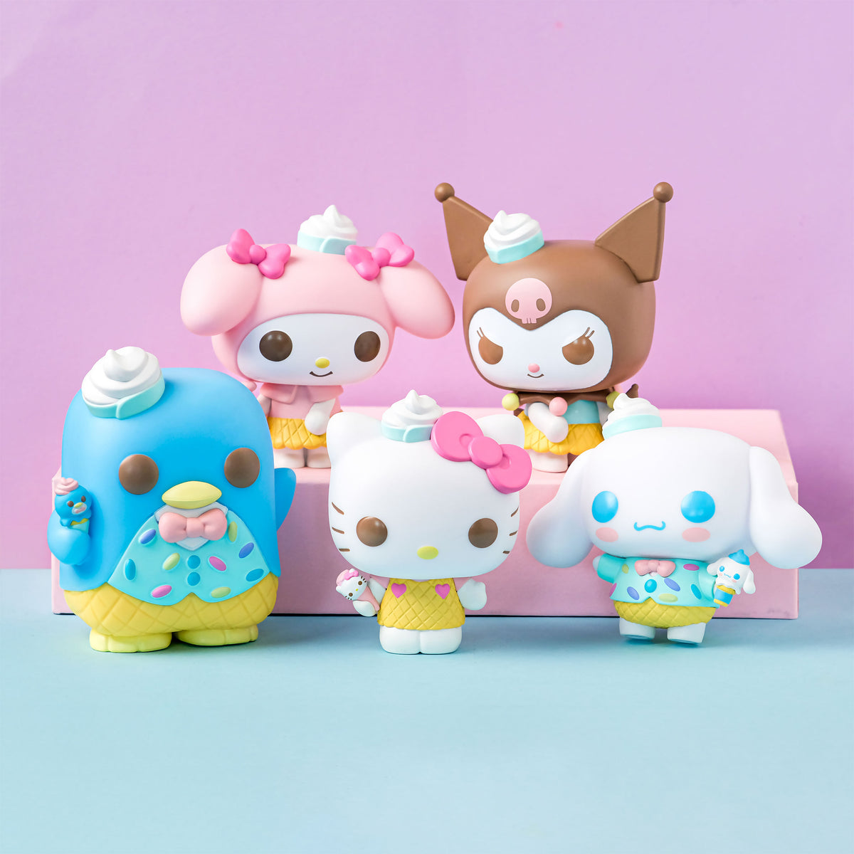Produktbild Sanrio - Tuxedo Sam med glass Hello Kitty and Friends Funko Pop figur