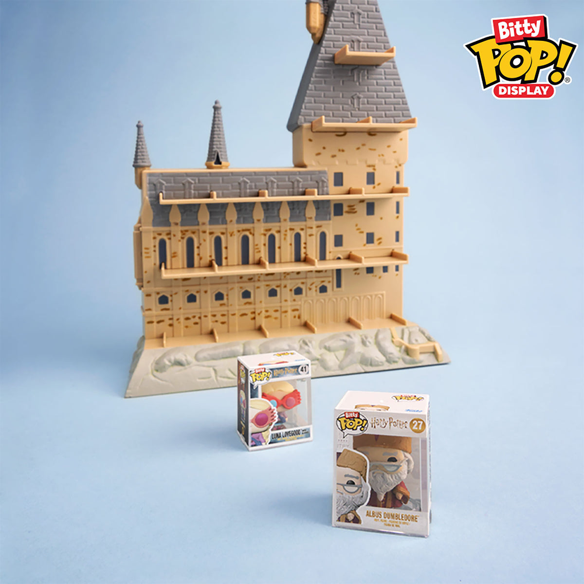 Produktbild Harry Potter - Hogwarts Slott Funko Bitty Pop Display med 2 figurer