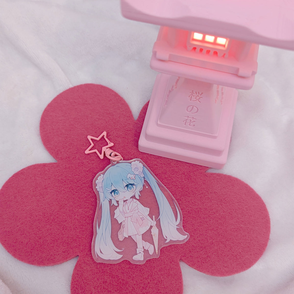 Produktbild Hatsune Miku - Kawaii Summer Time Akryl Nyckelring