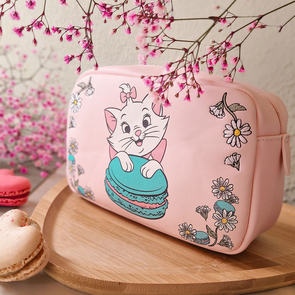 Produktbild Aristocats - Marie med macaron sminkväska