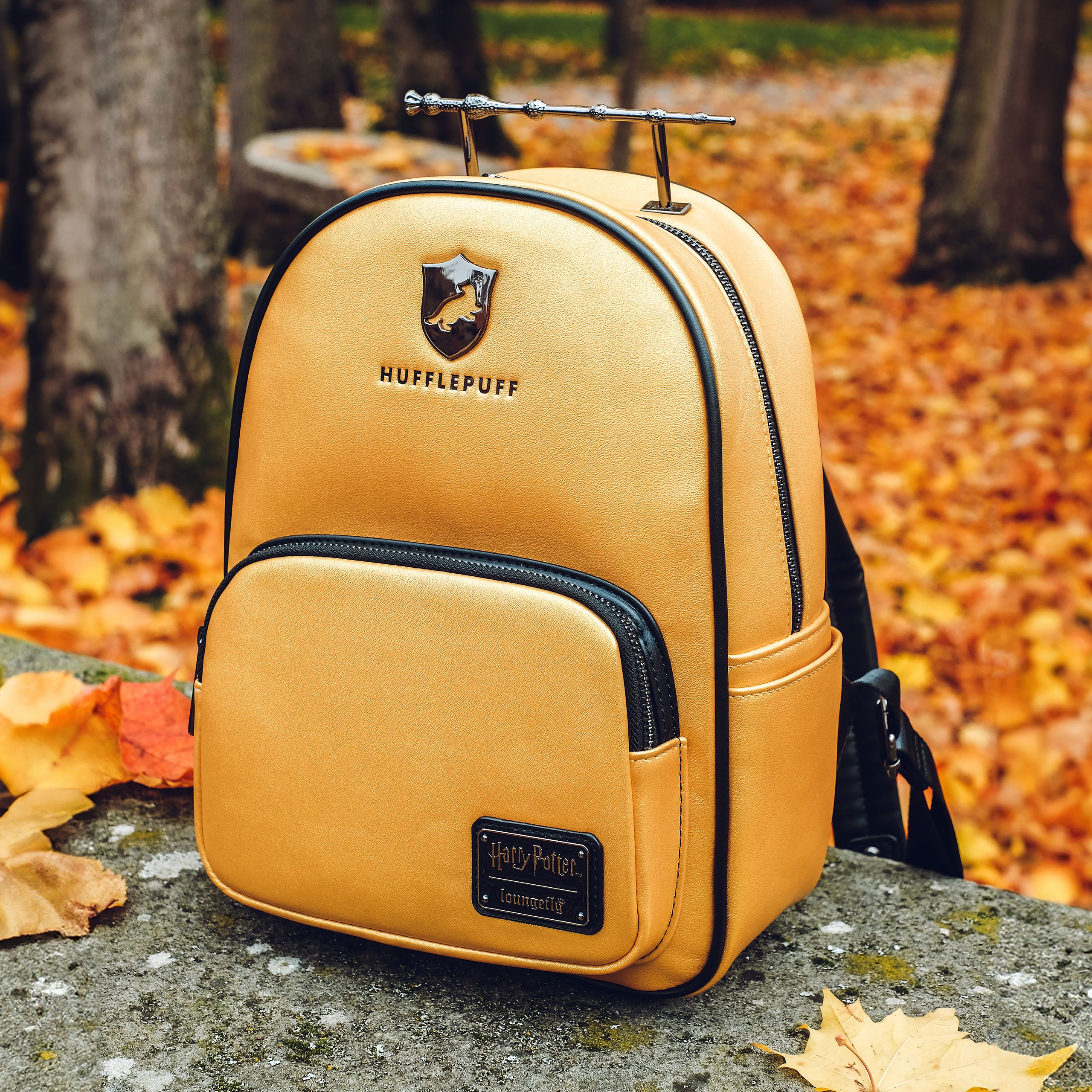 Produktbild Harry Potter - Hufflepuff Glitter Mini Ryggsäck