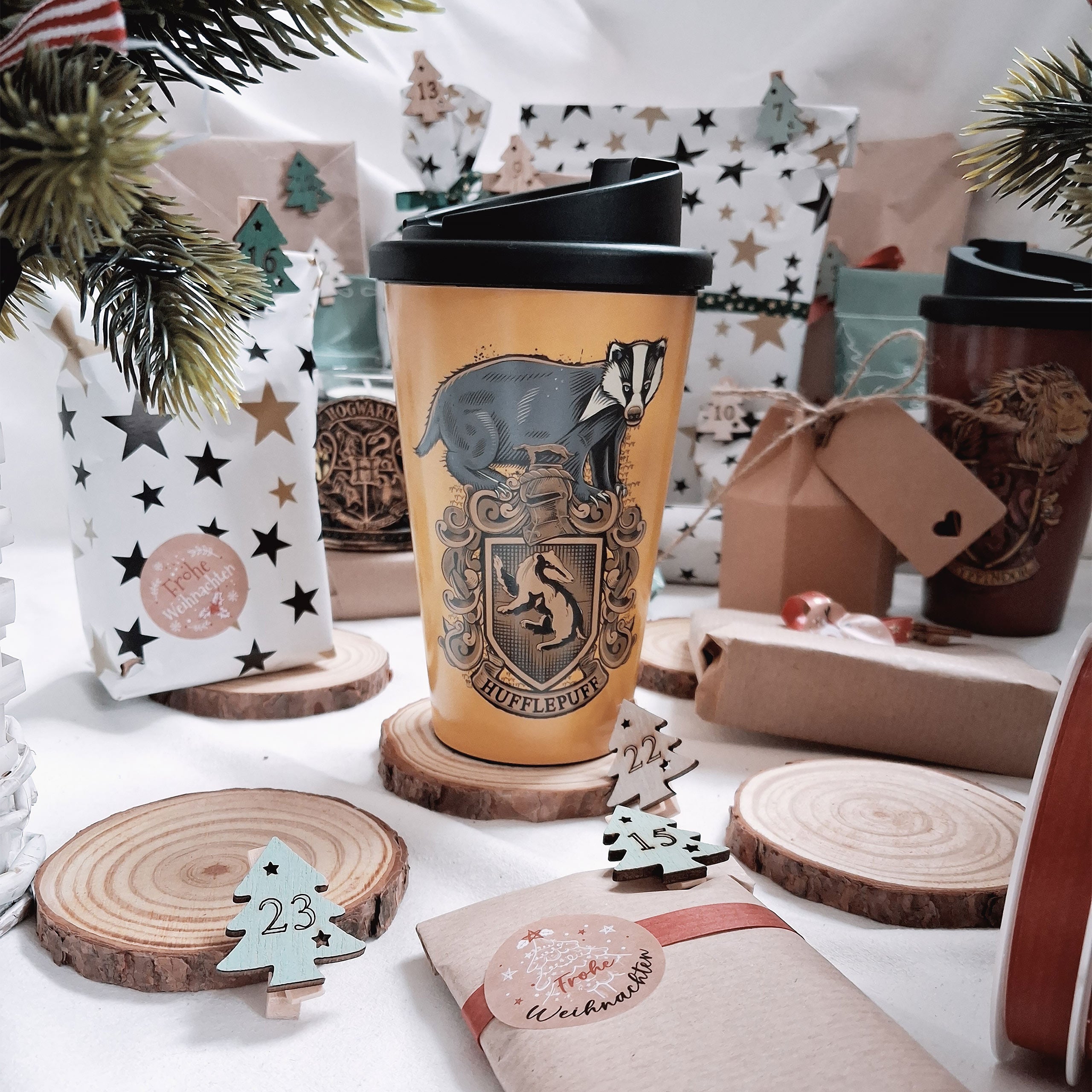 Produktbild Harry Potter - Hufflepuff Termosmugg
