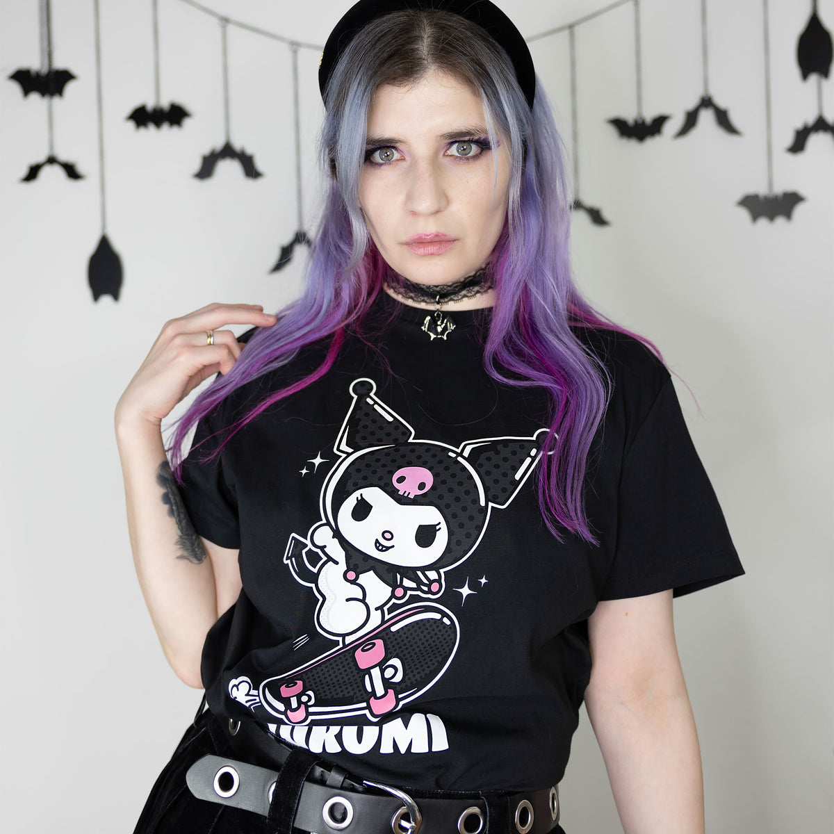 Produktbild Sanrio - Kuromi Hello Kitty and Friends T-shirt