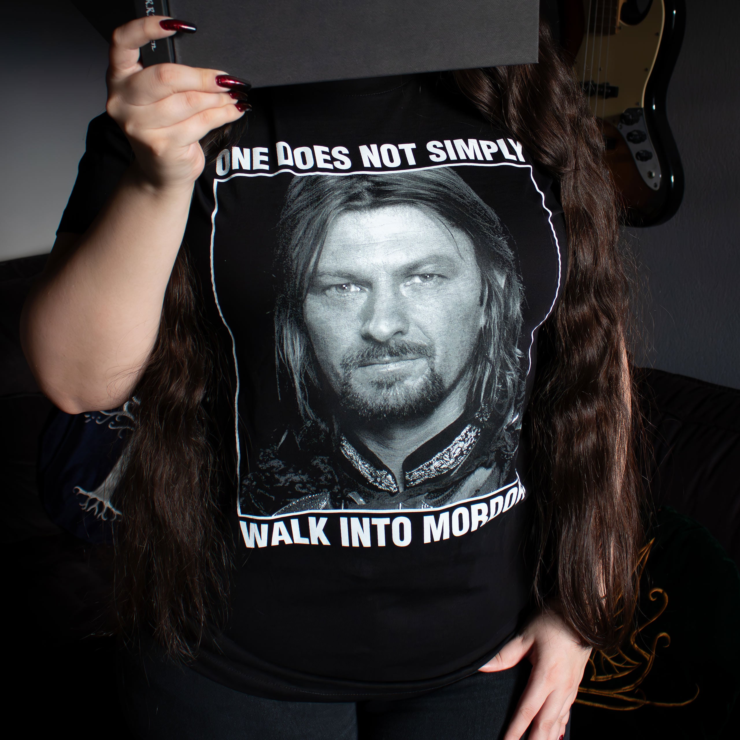 Produktbild Boromir One Does Not Simply Walk Into Mordor T-Shirt - Sagan om Ringen