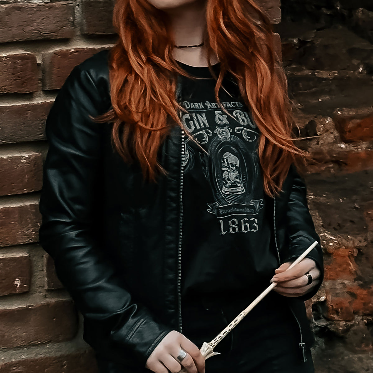 Produktbild Borgin and Burkes T-shirt svart - Harry Potter