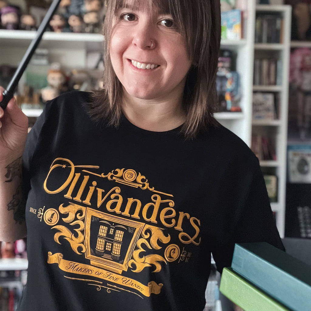Produktbild Ollivanders T-shirt svart - Harry Potter