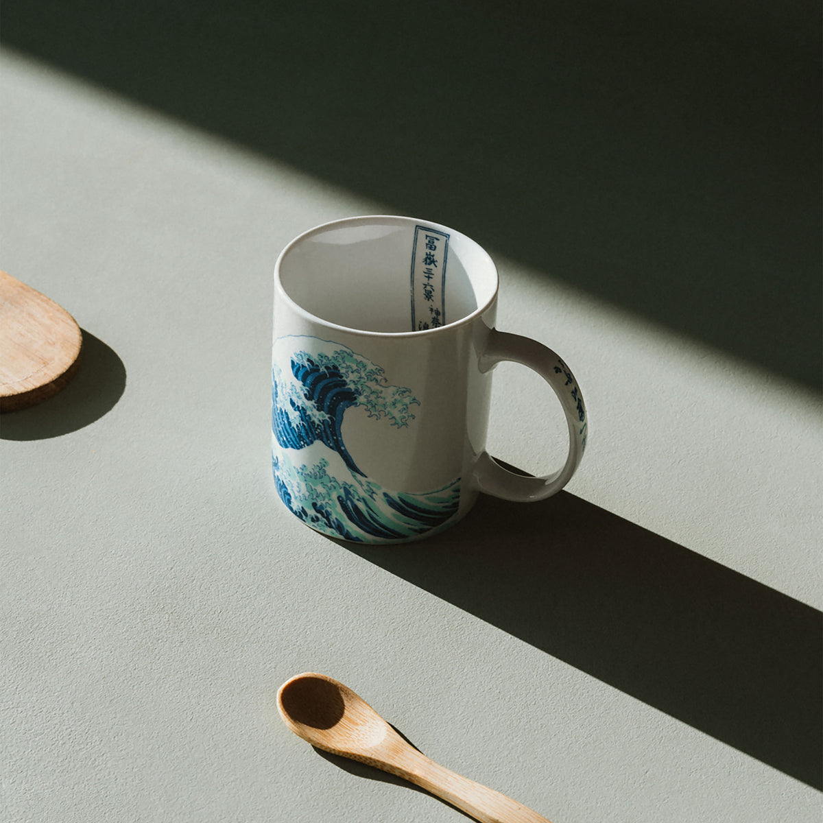 Produktbild Den stora vågen utanför Kanagawa - Katsushika Hokusai mugg