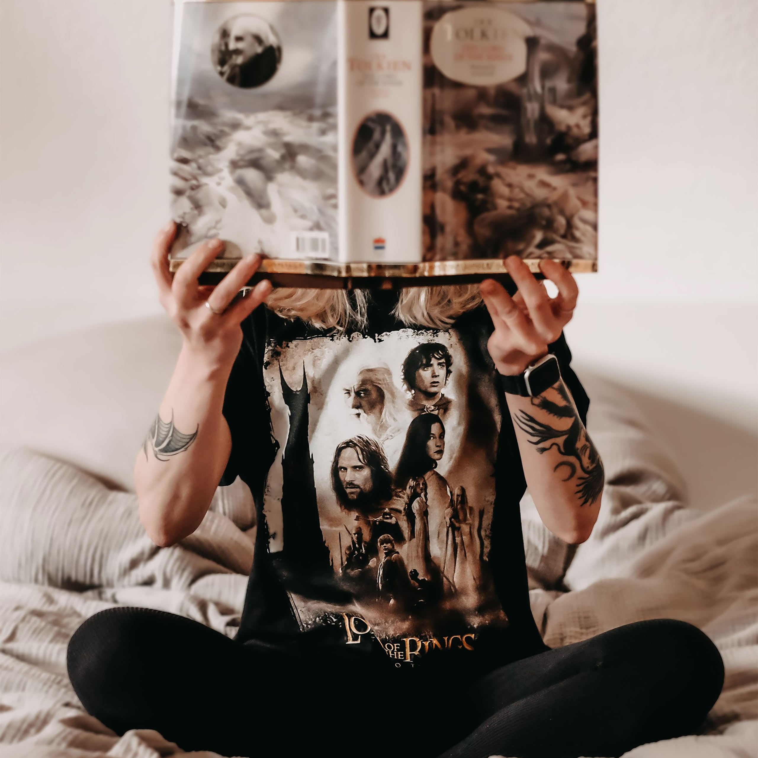 Product image The Two Towers T-Shirt - The Lord of the Rings