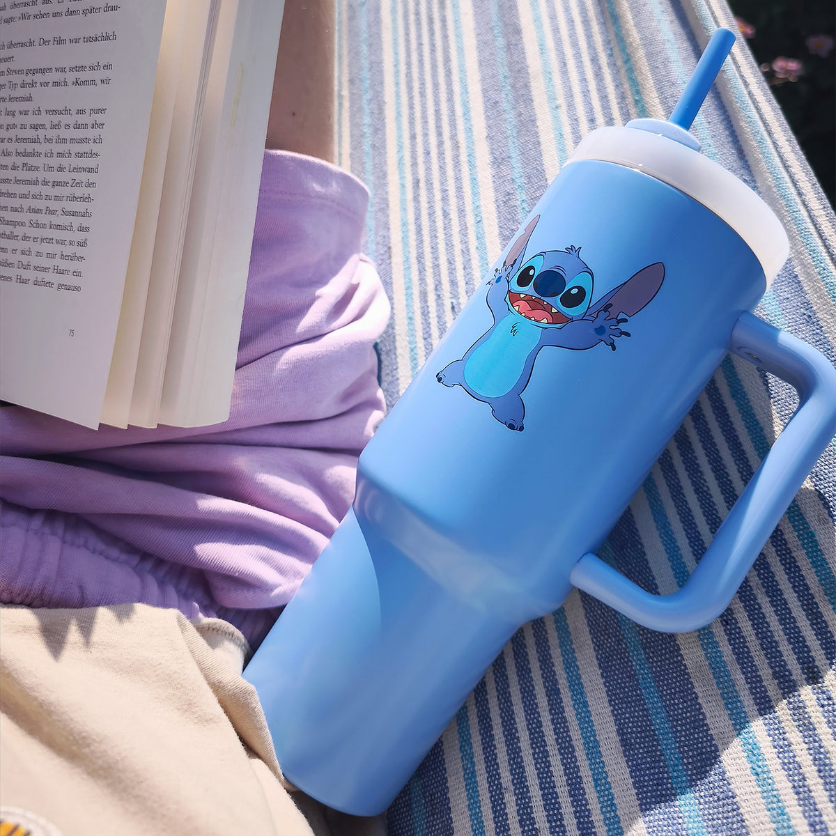 Produktbild Stitch To Go-mugg med sugrör - Lilo & Stitch