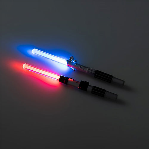 Produktbild Star Wars - Set med kulspetspennor med ljuseffekt: Darth Vader och Luke Skywalker