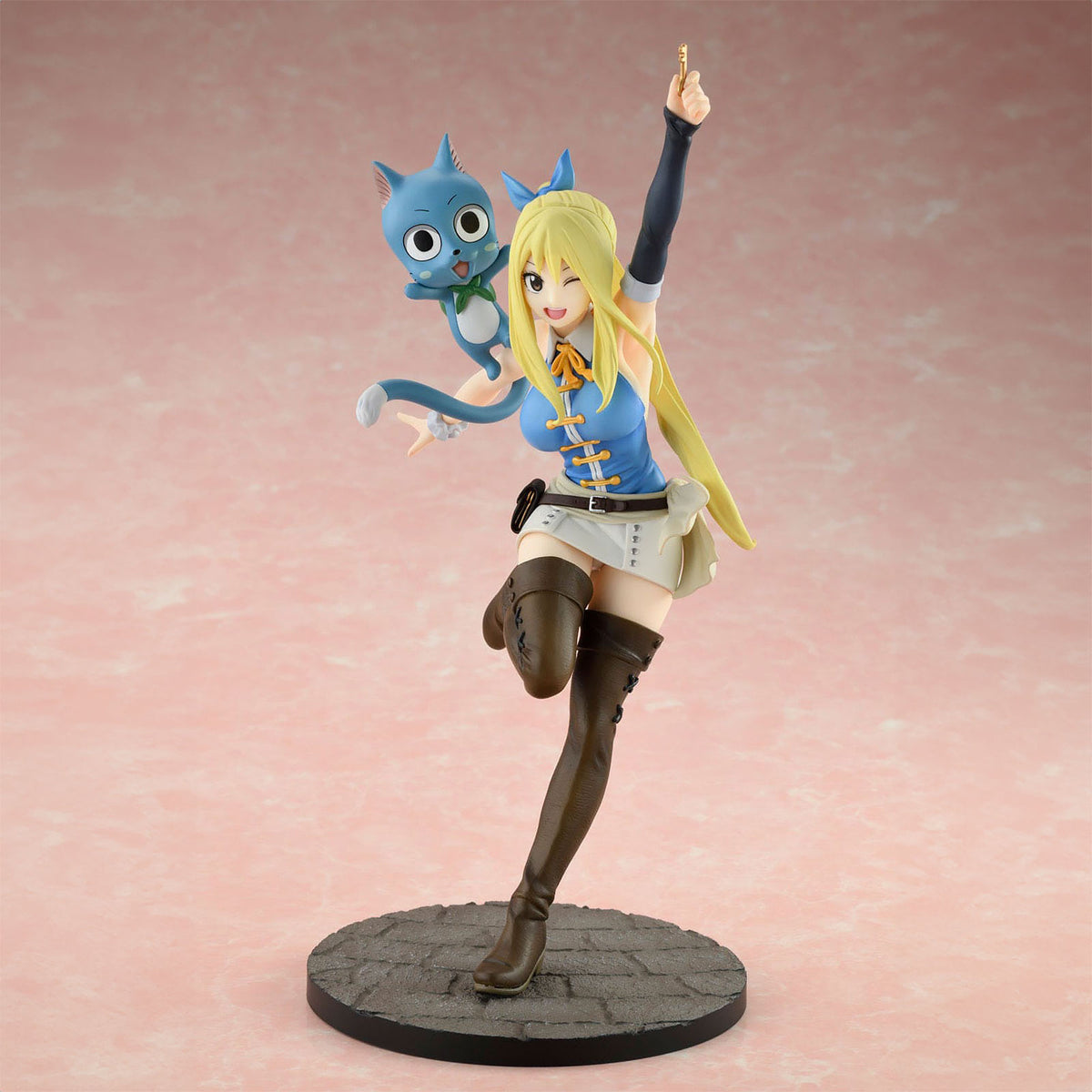 Produktbild Fairy Tail - Lucy Heartfilia 1:8 Statyett Wink Version