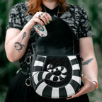 Produktbild Beetlejuice - Sandworm crossbody-väska