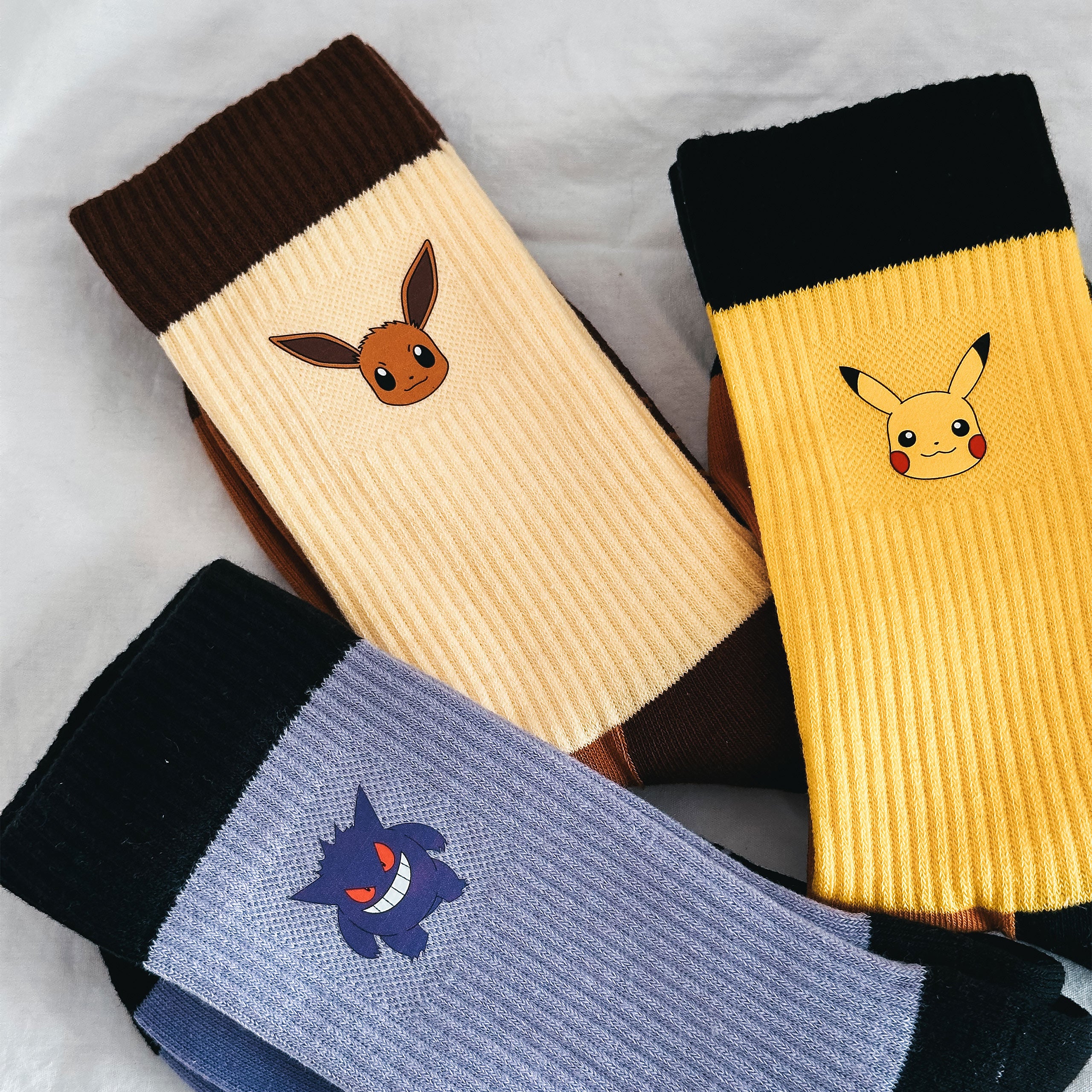 Produktbild Pokemon - Pikachu, Eevee och Gengar strumpor 3-pack