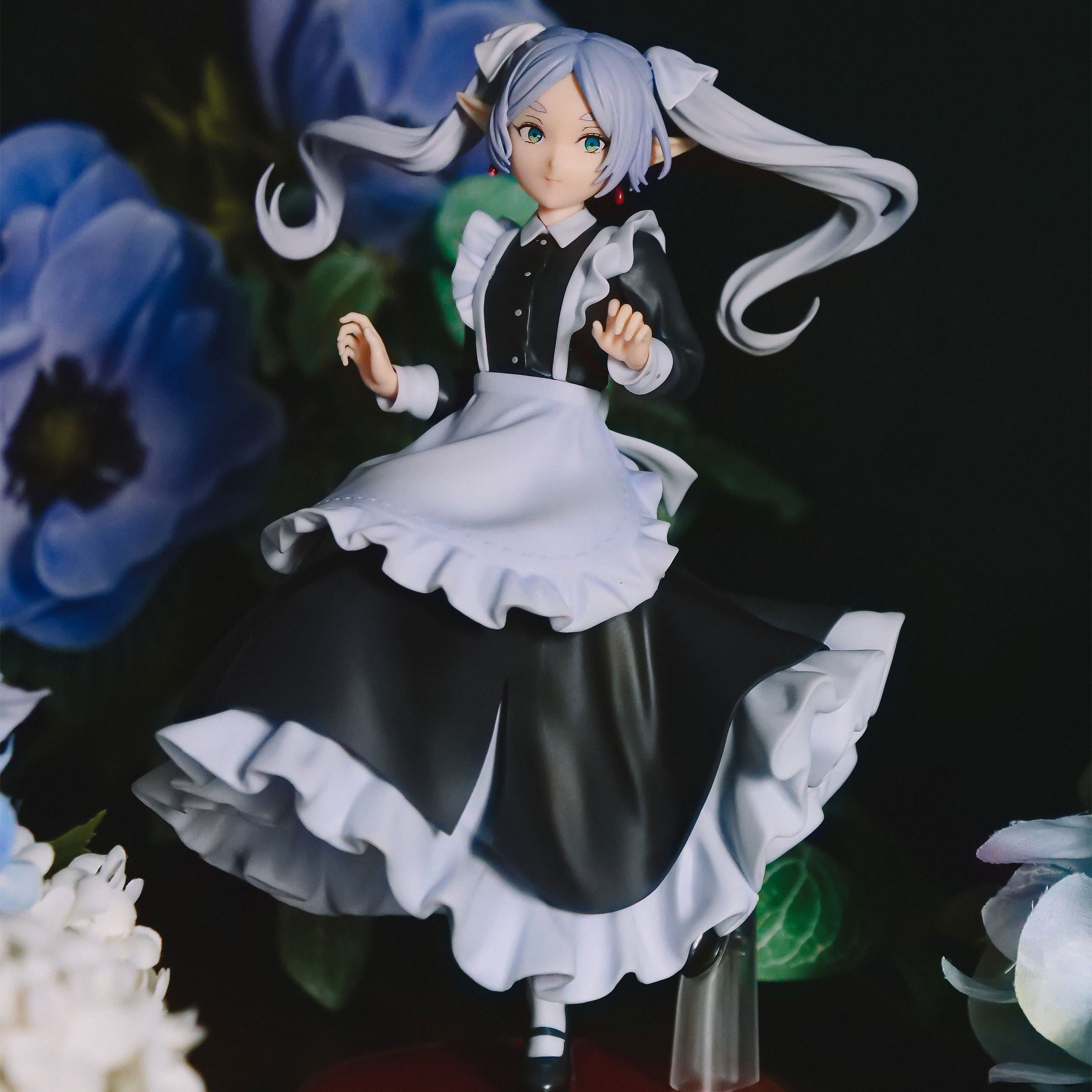 Produktbild Frieren: Beyond Journey's End - Frieren-figur Maid-kostym-version