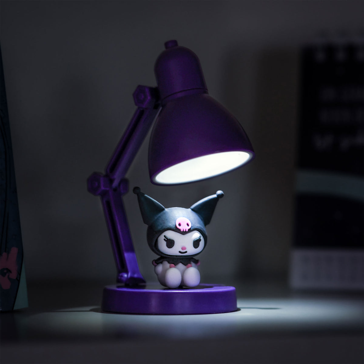 Produktbild Sanrio - Kuromi Mini Bordslampa