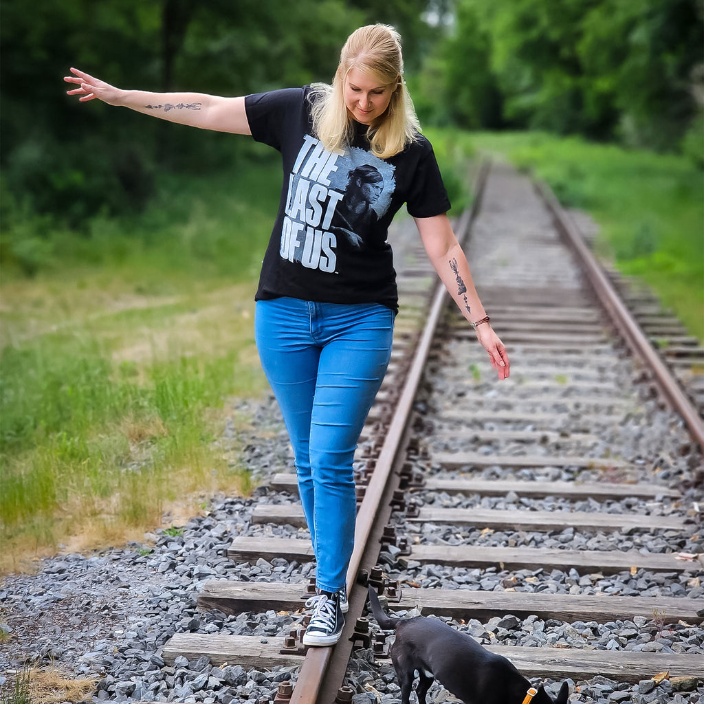 Produktbild The Last of Us - Ellie T-shirt svart