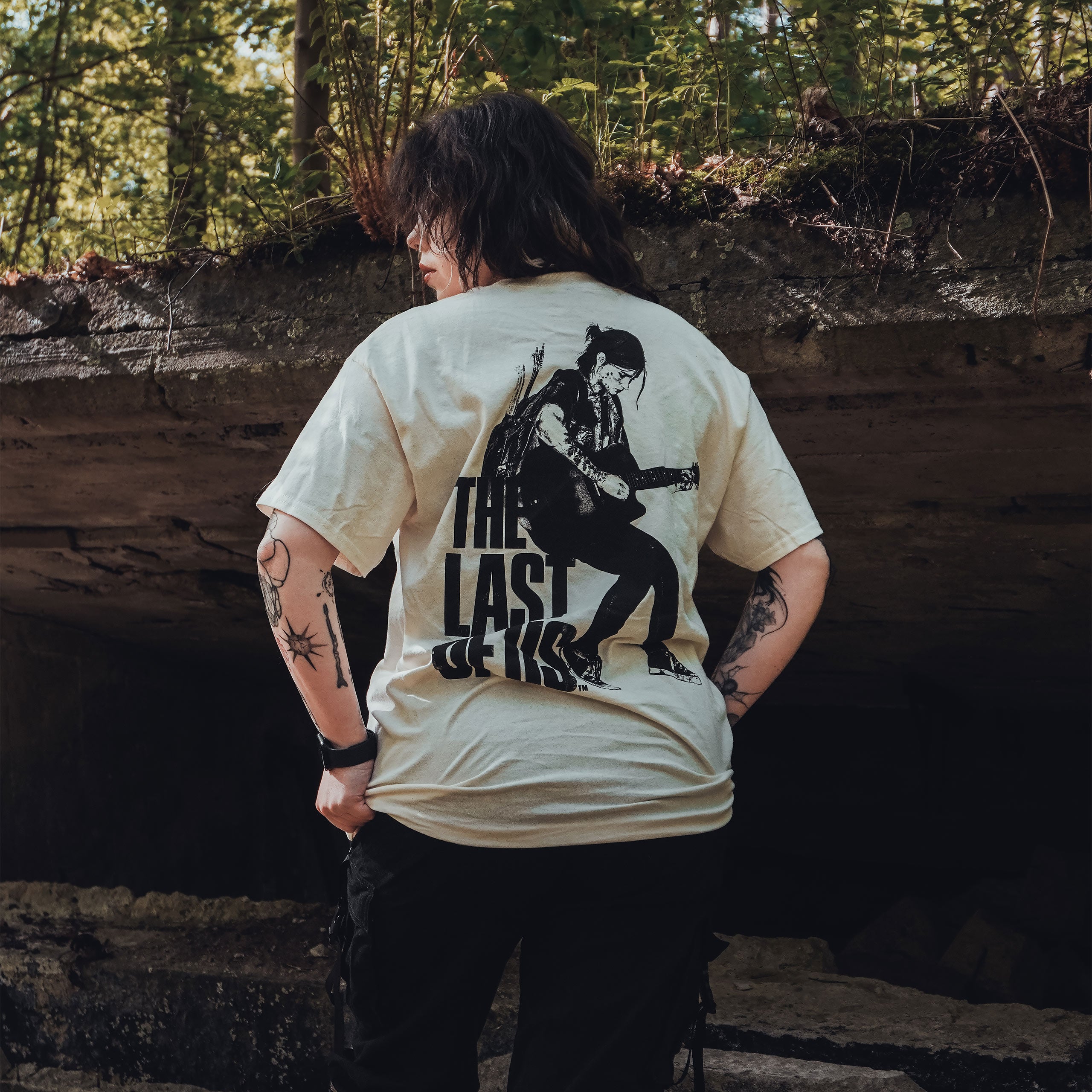 Produktbild The Last of Us - Ellie T-shirt beige