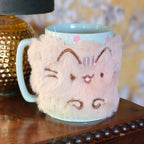 Produktbild Pusheen - Mugg med plyschöverdrag