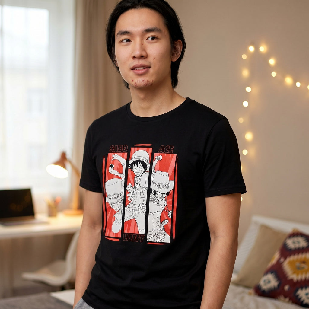 Produktbild One Piece - Besättning T-shirt svart