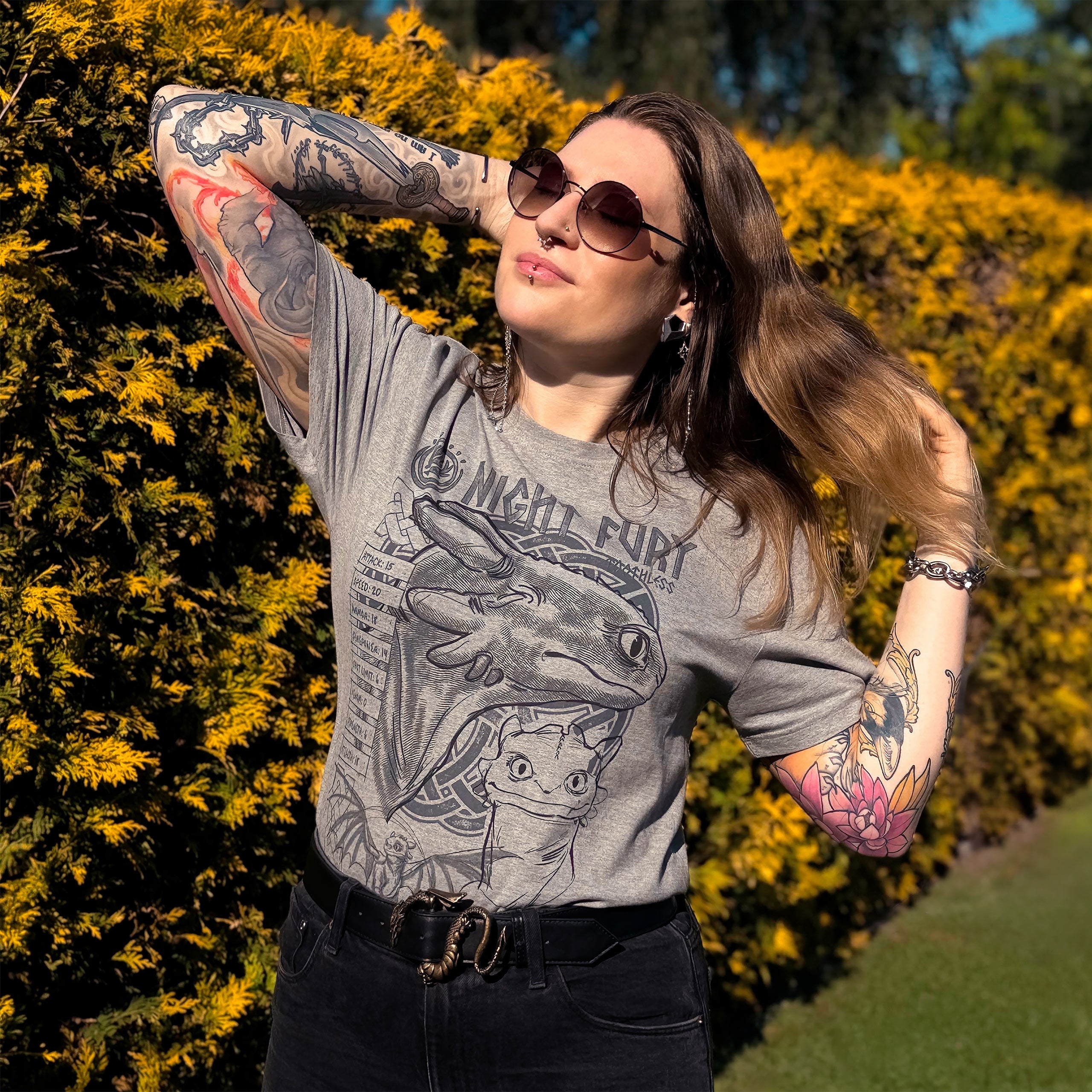 Produktbild Draktränaren - Night Fury Sketch T-shirt grå