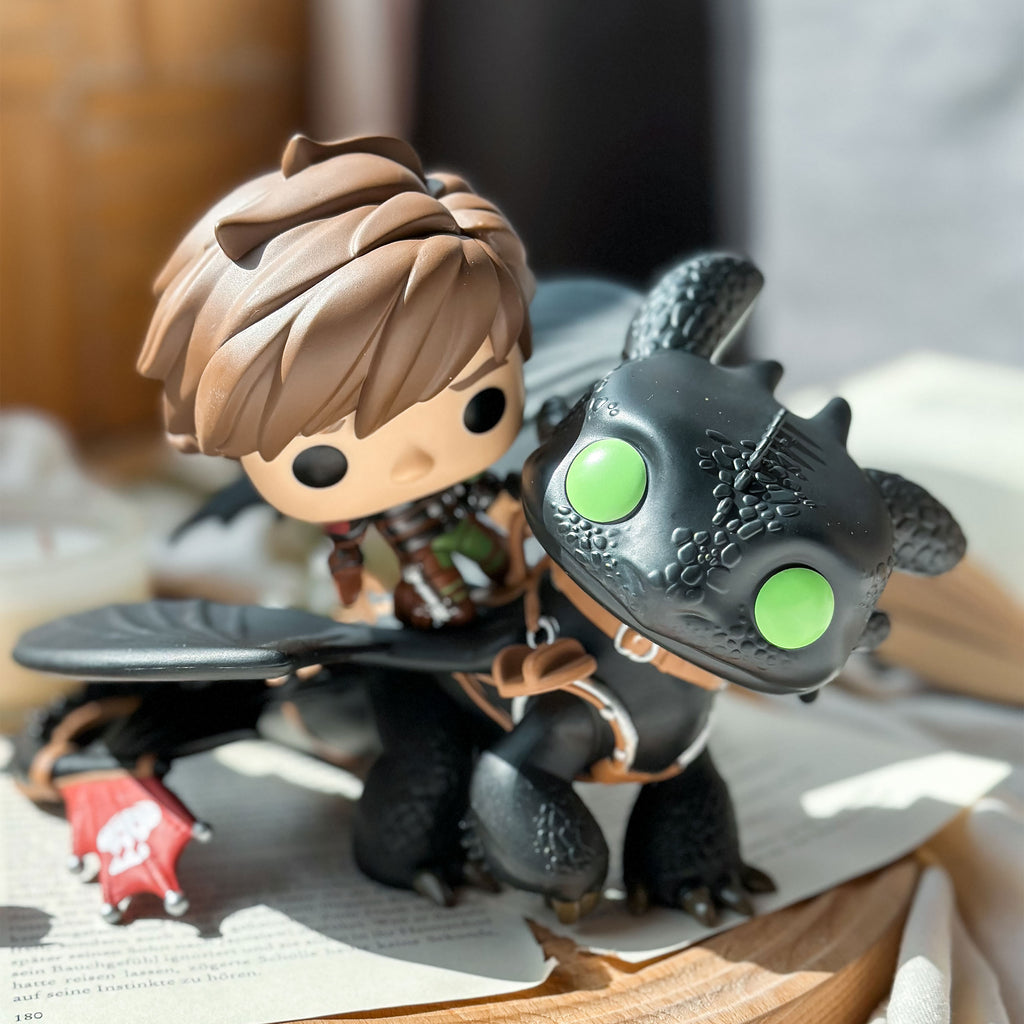 Produktbild Draktränaren - Hicke med Tandlöse Funko Pop Dioramafigur