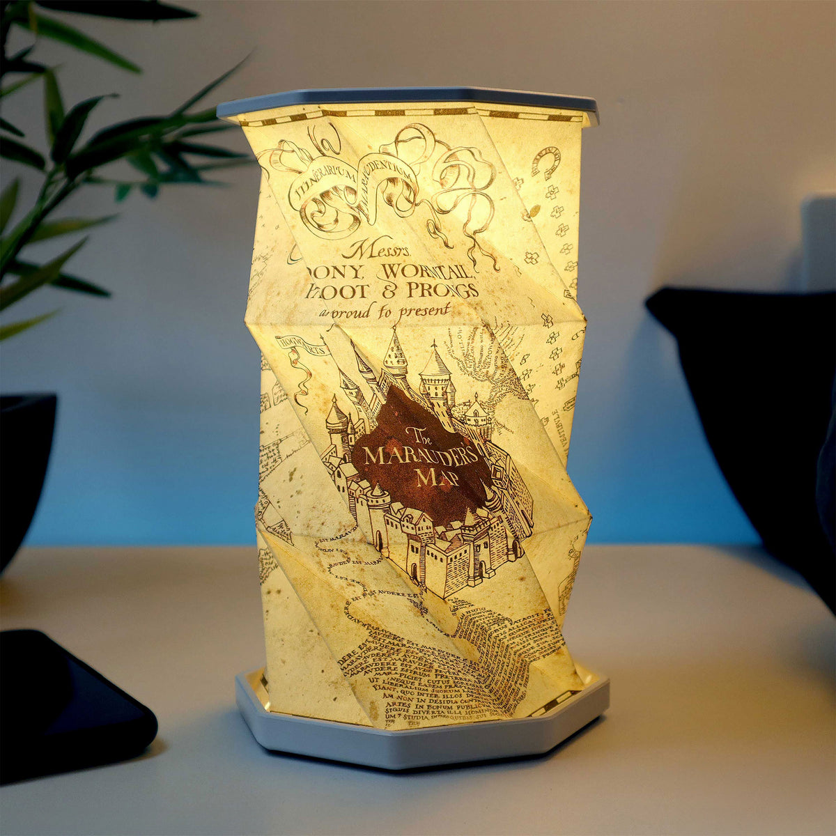 Produktbild Harry Potter - Vikbar lampa Marodörkartan