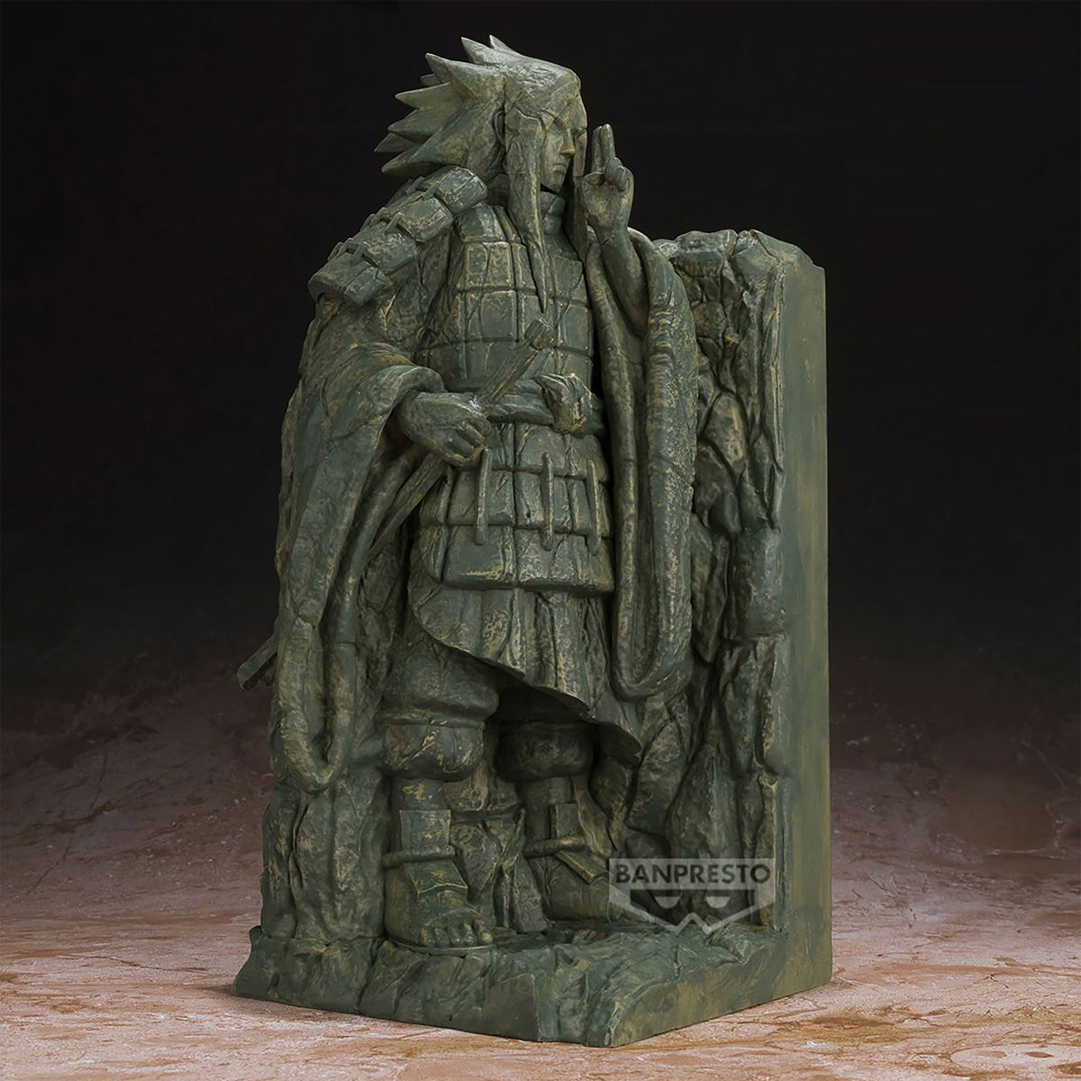 Produktbild Naruto - Madara Uchiha Figur Liv Bokstöd