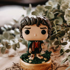 Produktbild Sagan om Ringen – Frodo Funko POP!-figur (lyser i mörkret)