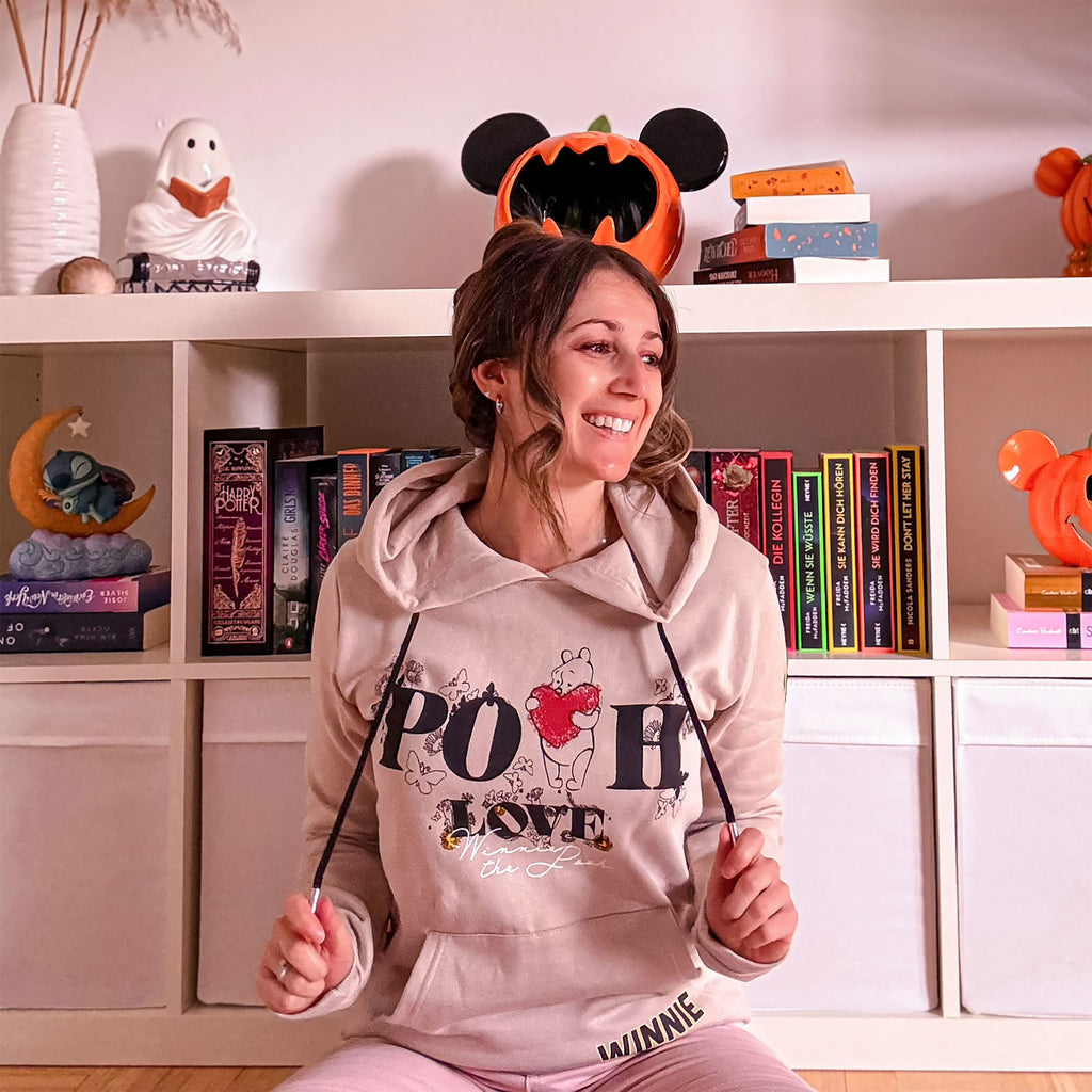 Produktbild Nalle Puh - Pooh Love Huvtröja beige