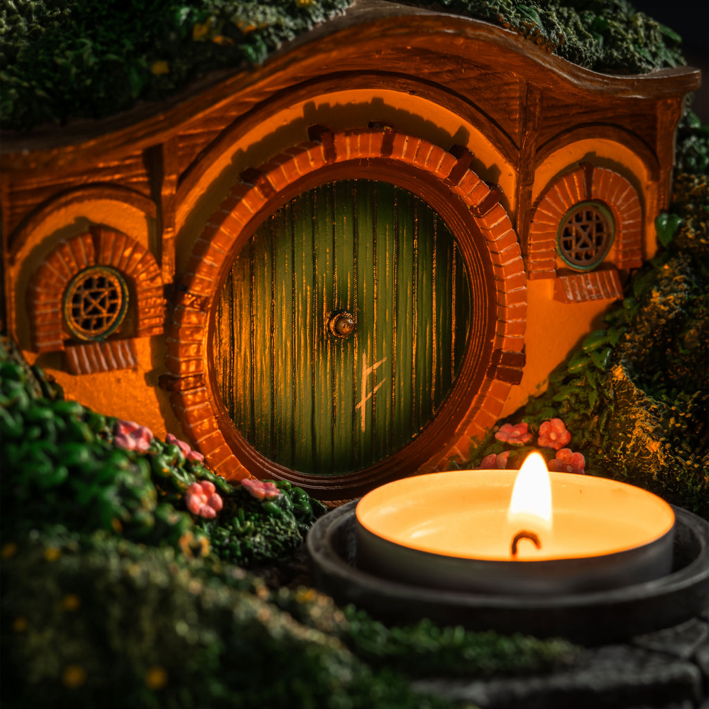 Produktbild Sagan om Ringen - Värmeljushållare diorama Hobbit-håla (Fylke)