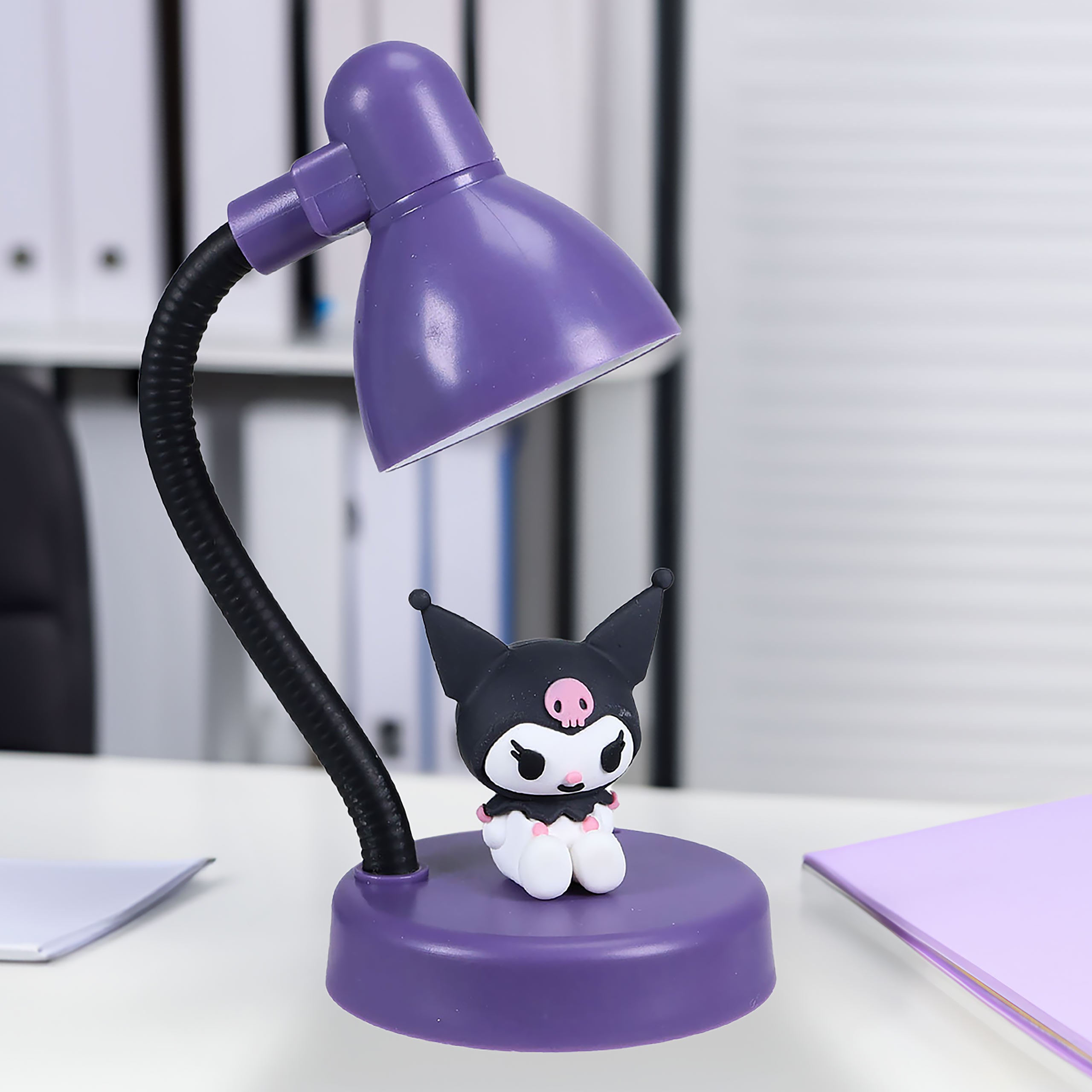 Produktbild Sanrio - Kuromi mini skrivbordslampa Ver. 2