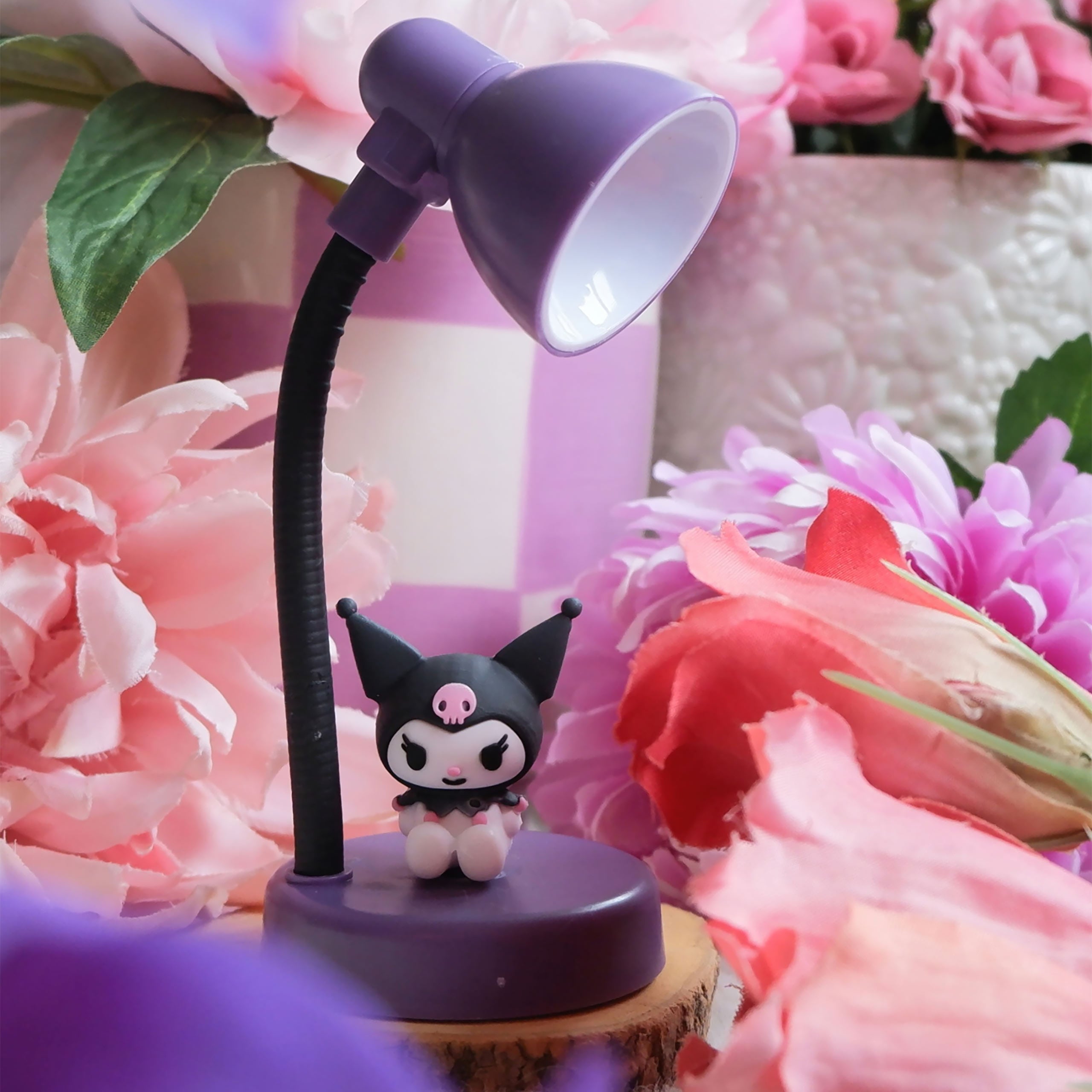 Produktbild Sanrio - Kuromi mini skrivbordslampa Ver. 2