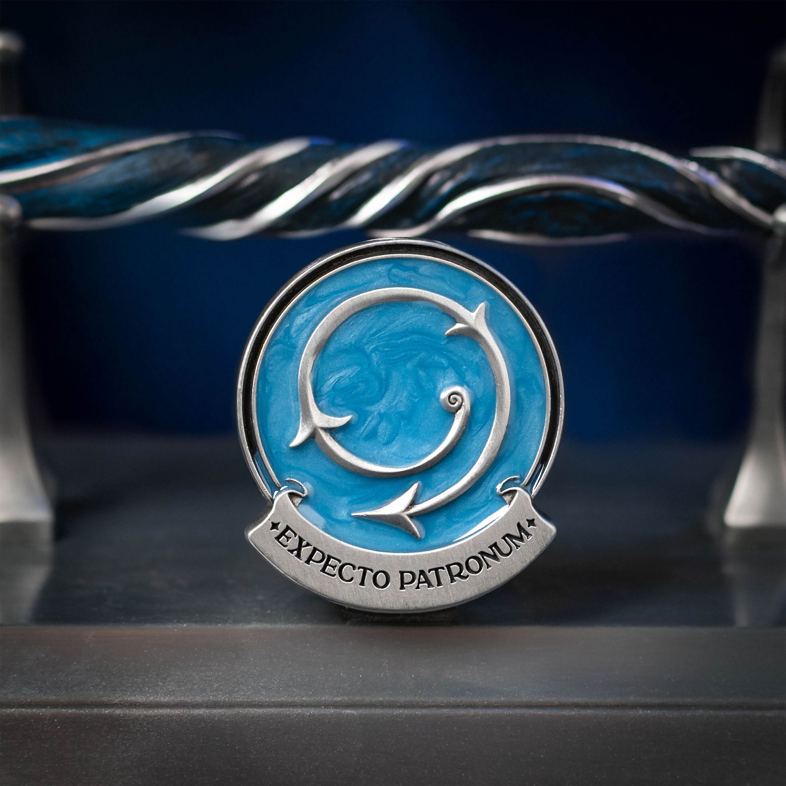 Produktbild Patronus Celebration Wand 2025 - Harry Potter Trollstav