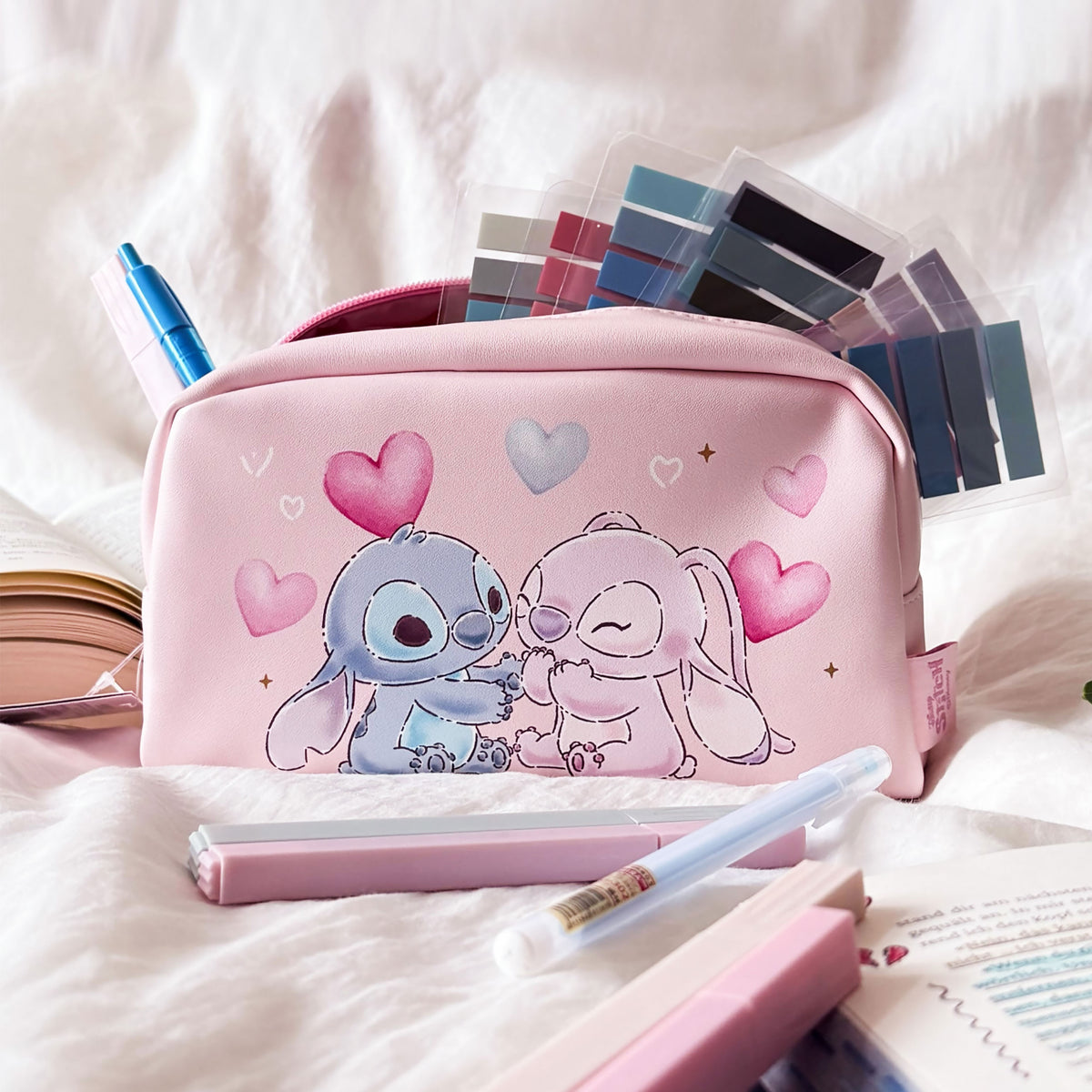 Produktbild Lilo & Stitch - Angel och Stitch Sminkväska