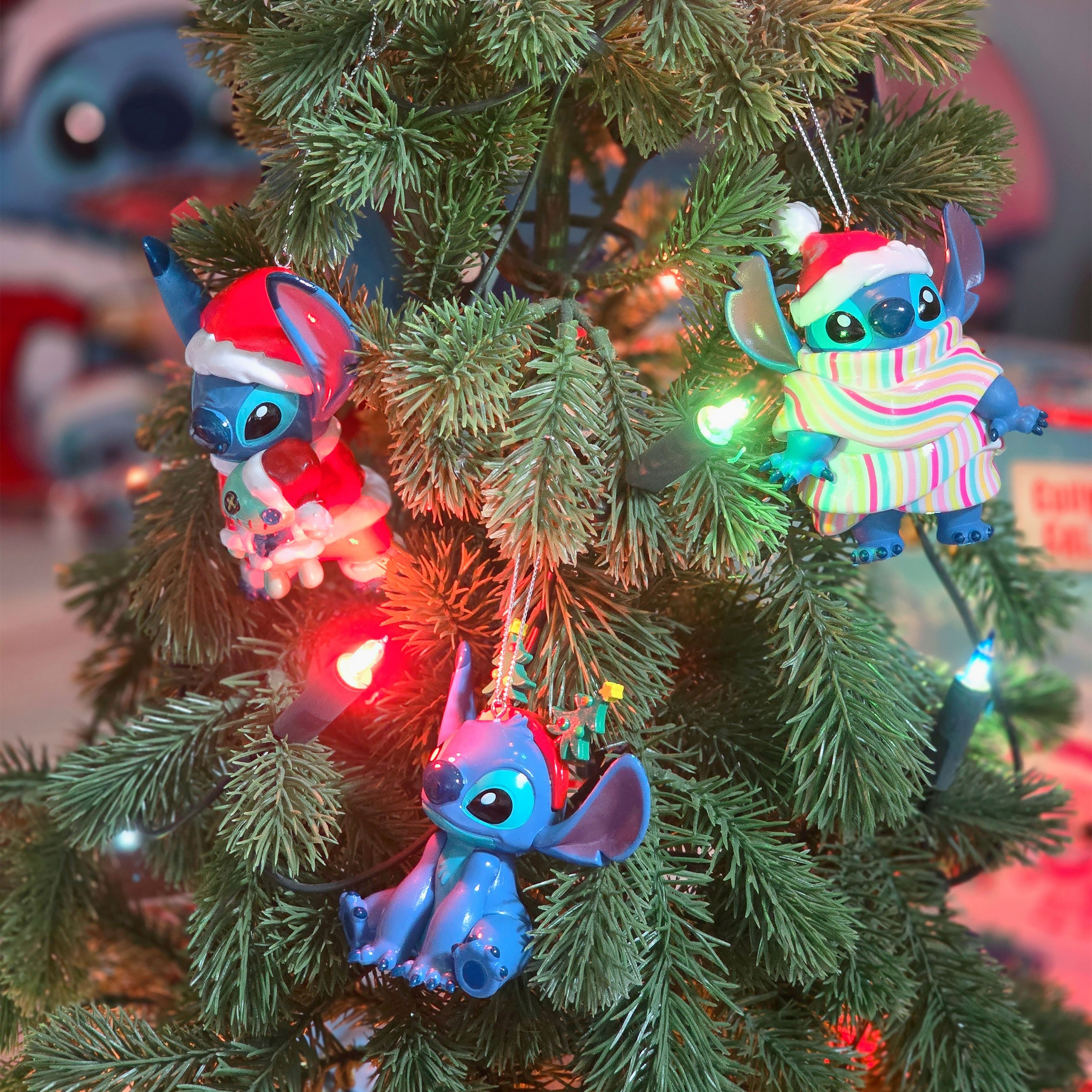 Produktbild Julgransprydnad Stitch med halsduk - Lilo & Stitch