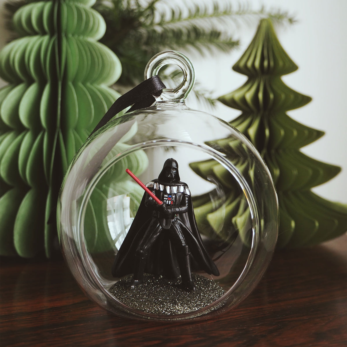 Produktbild Star Wars - Darth Vader öppen julgranskula