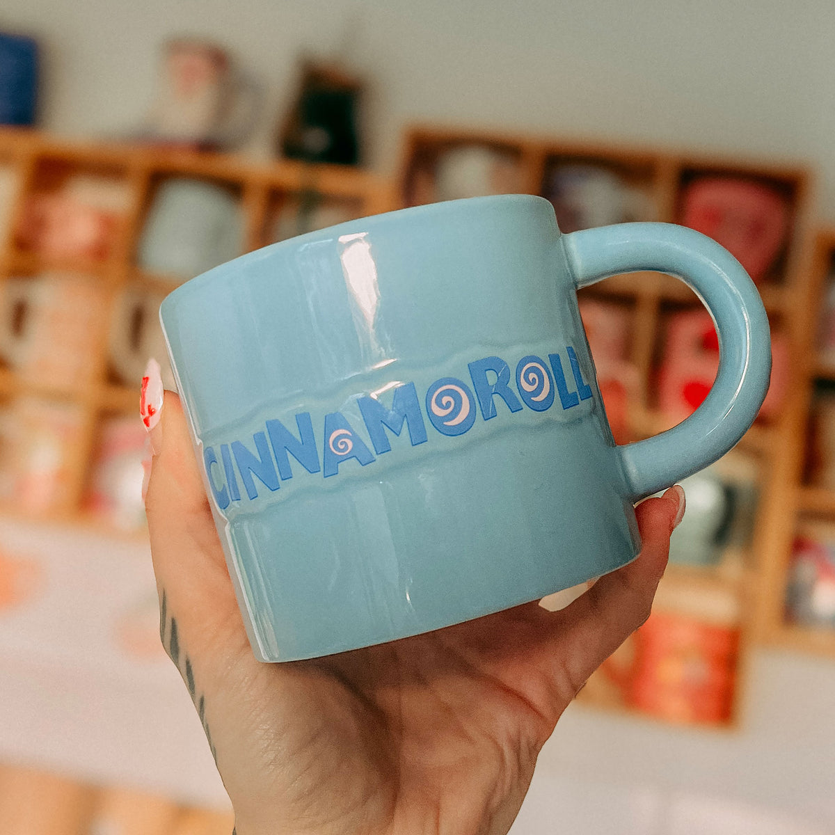 Produktbild Sanrio - Cinnamoroll Hello Kitty and Friends Mugg