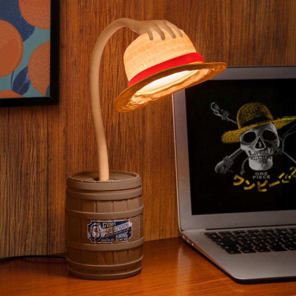 Produktbild One Piece - Stråhatt bordslampa