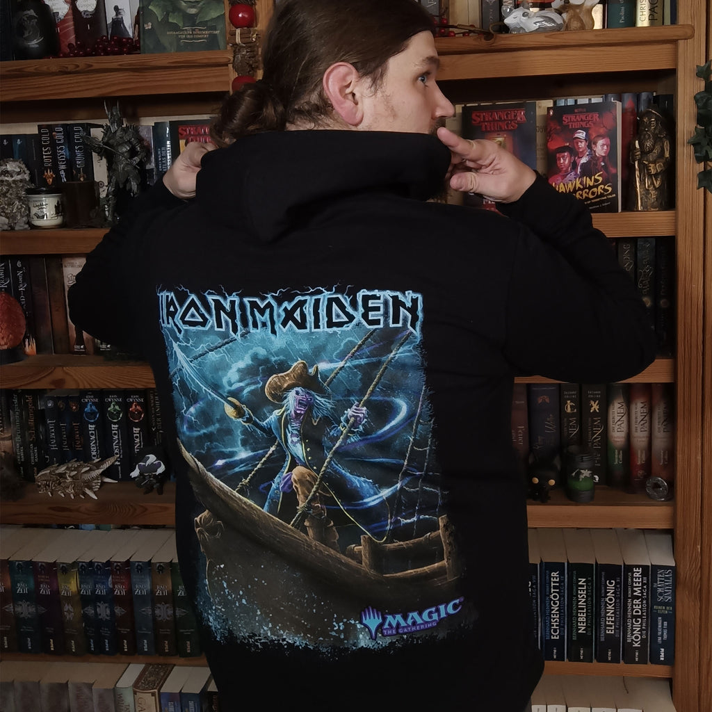 Produktbild Iron Maiden - Magic Captain N'Ghathrod hoodie svart