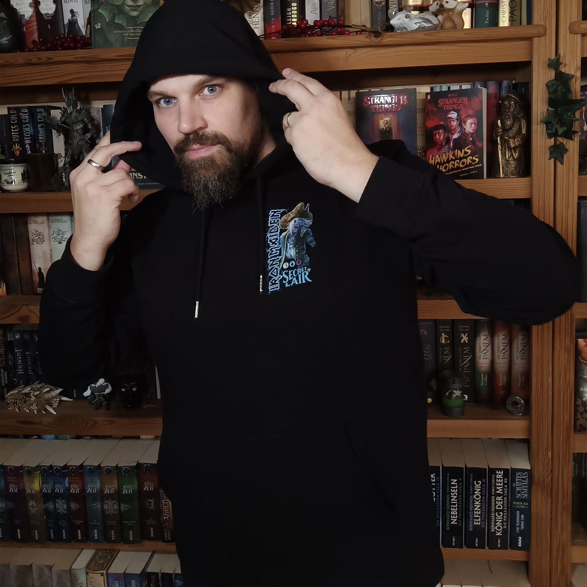 Produktbild Iron Maiden - Magic Captain N'Ghathrod hoodie svart