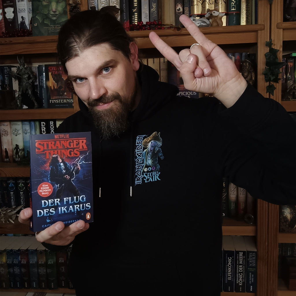 Produktbild Iron Maiden - Magic Captain N'Ghathrod hoodie svart