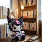 Produktbild Hello Kitty - Kuromi Plyschfigur 31 cm