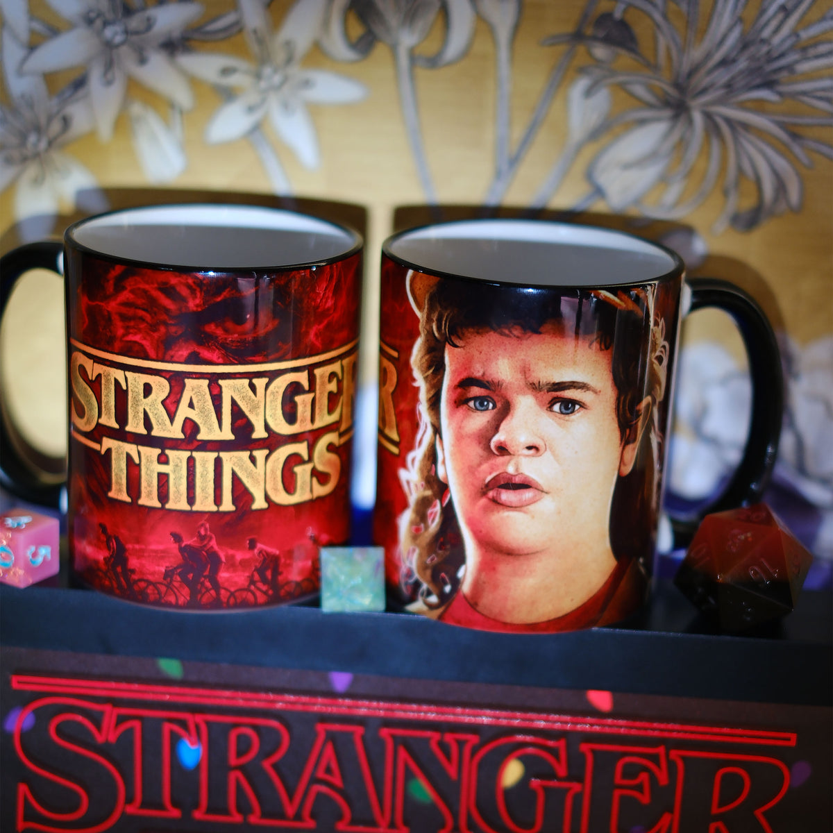 Produktbild Dustin Mugg - Stranger Things Final Season
