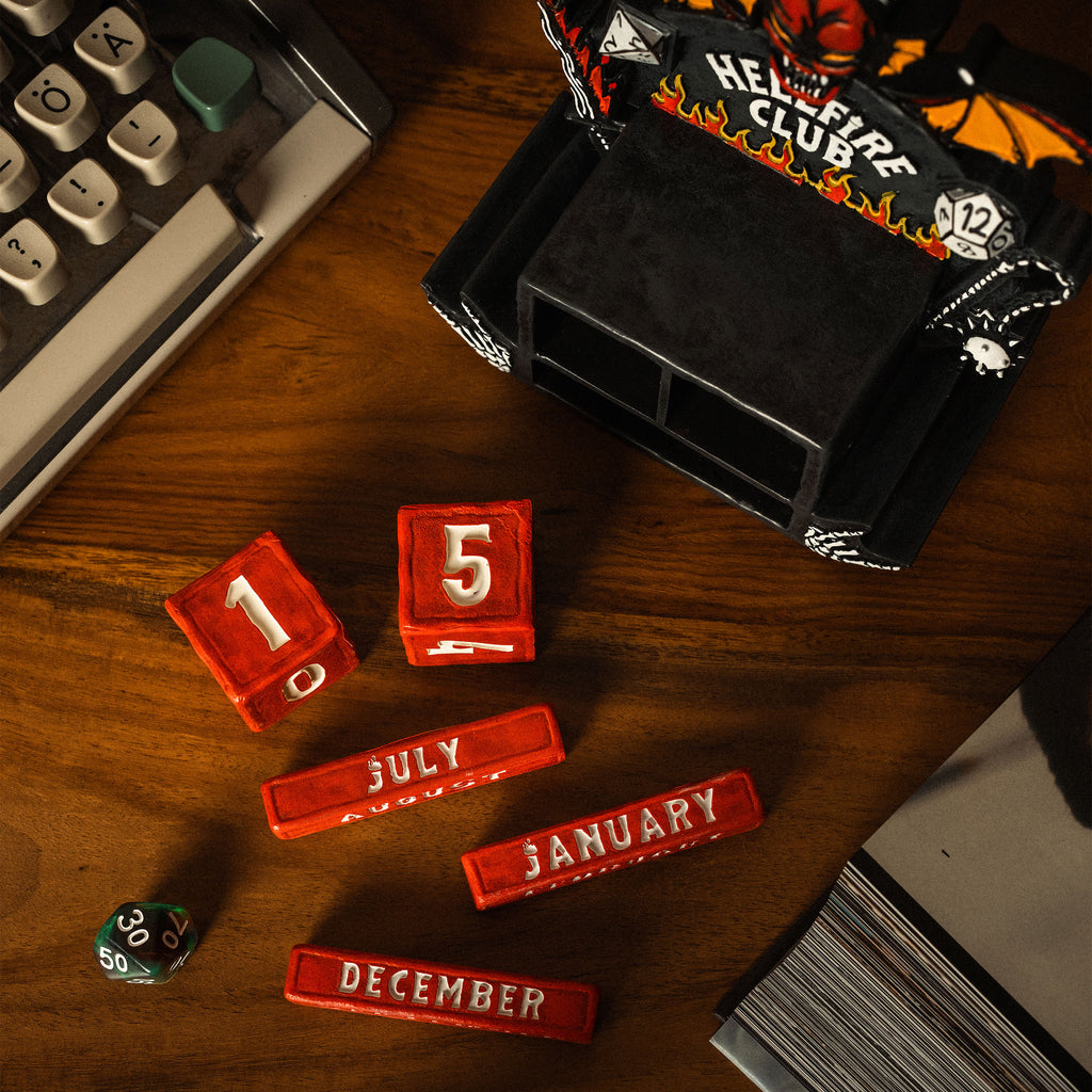 Produktbild Stranger Things - Hellfire Club 3D evighetskalender