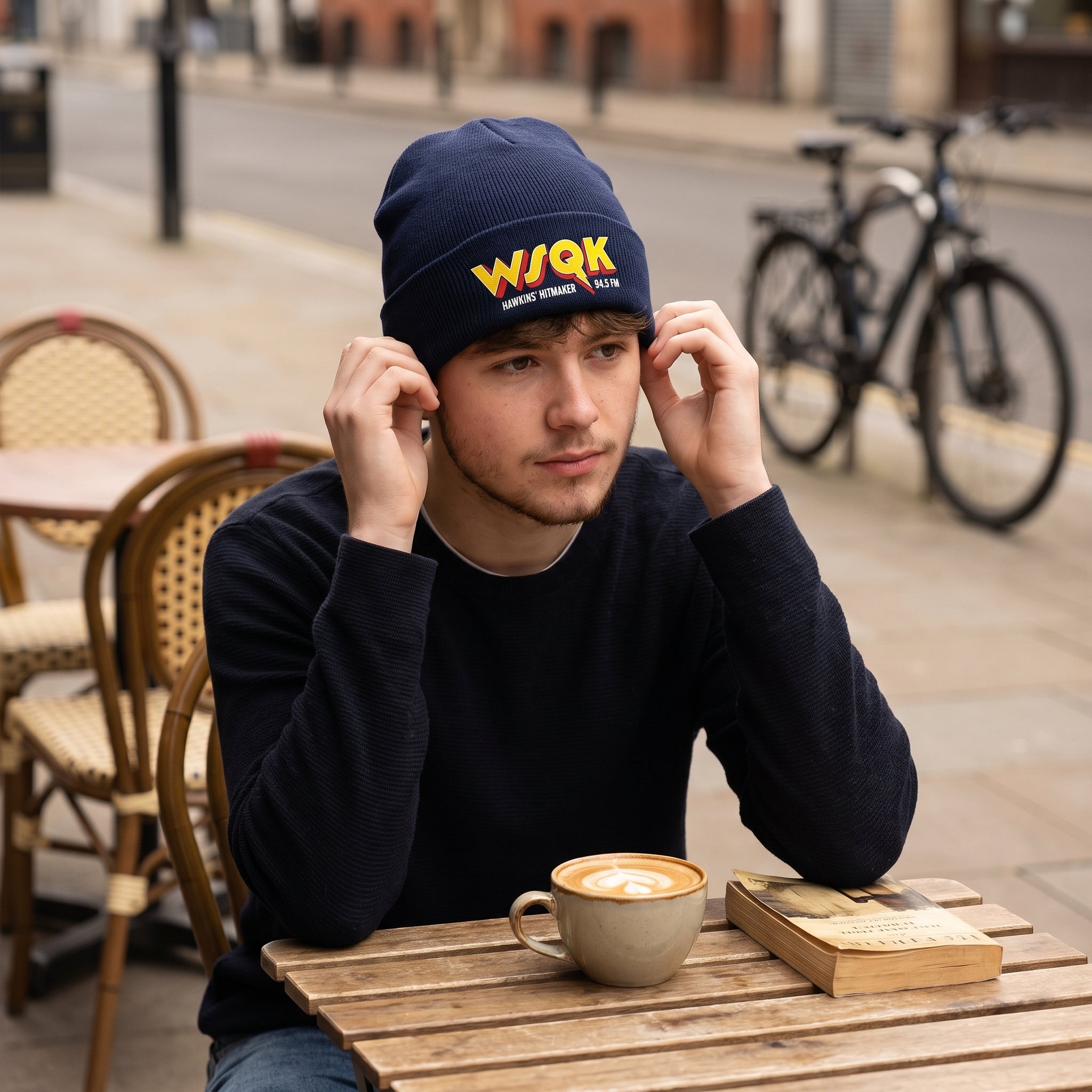 Produktbild Stranger Things - WSQK Hawkins Hitmaker Mössa