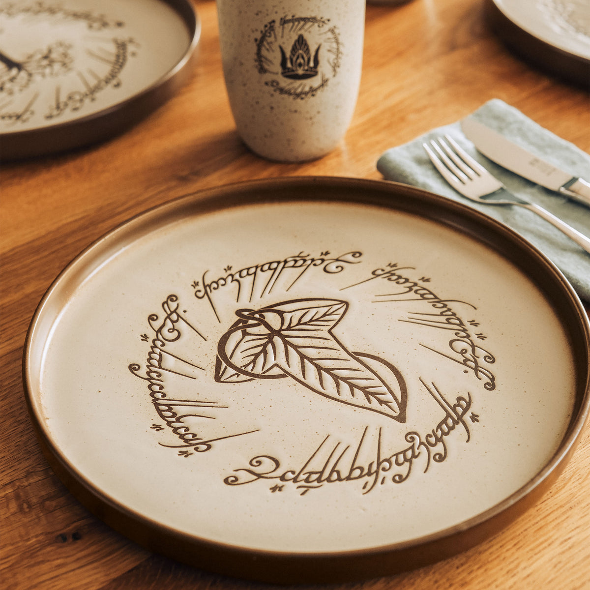 Produktbild Sagan om Ringen - Symbols deluxe tallrikset