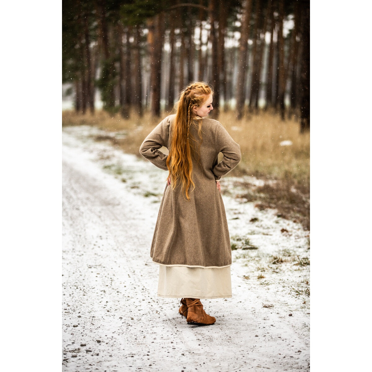 Produktbild Medeltida Birka-kappa Skadi beige